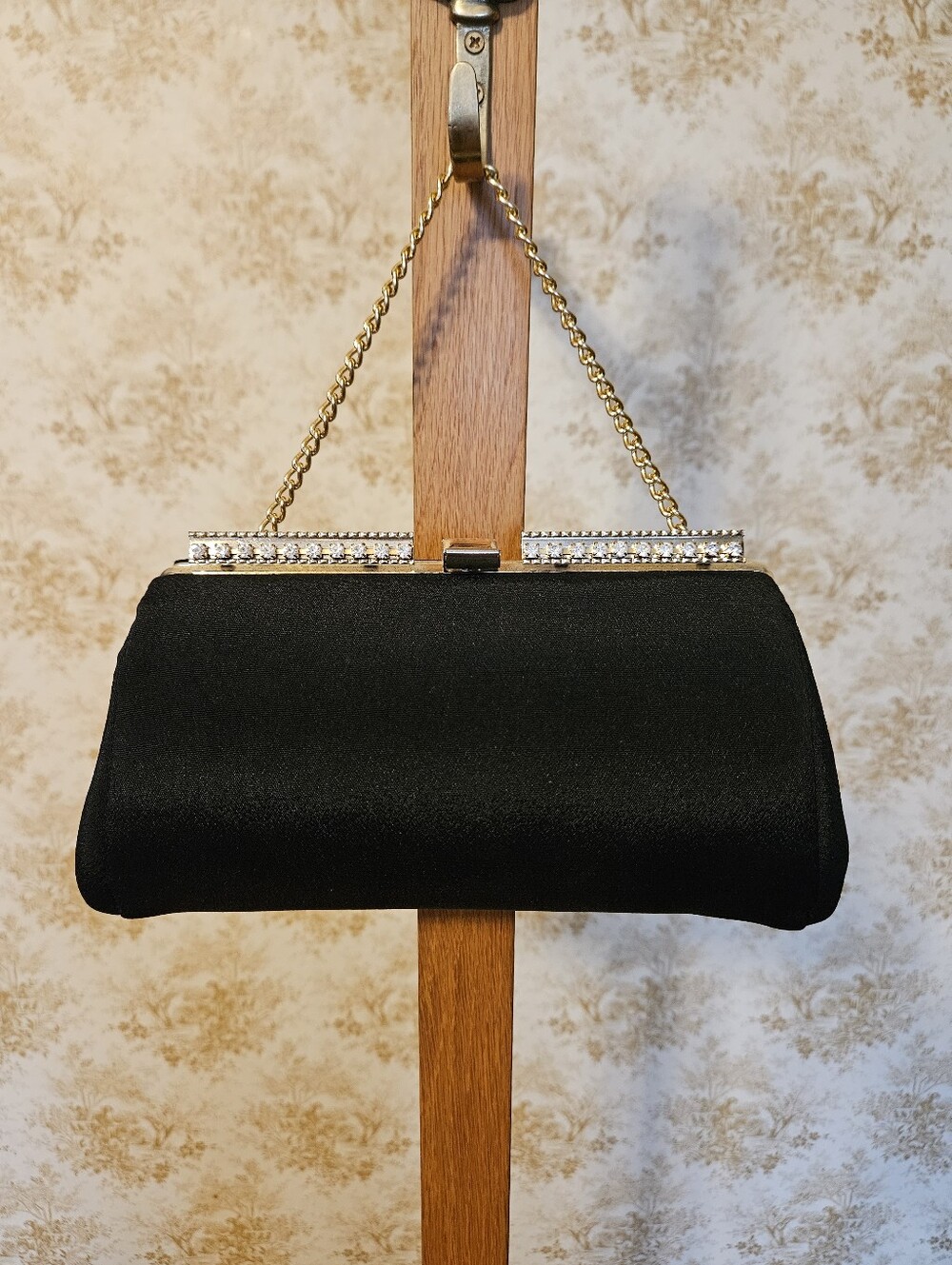 Vintage 50s Black Satin Evening Clutch With Chain